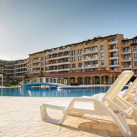 Sunny Apartment In A Complex With A Pool And Gym By Flаt Manаger 써니비치 외부 사진